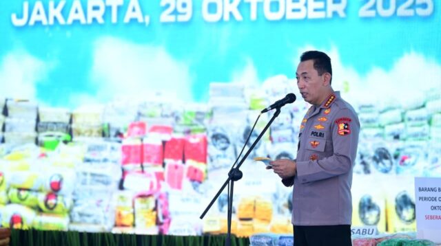 presiden-prabowo-hadiri-pemusnahan-narkoba-21484-ton-di-mabes-polri6-29102025-181023